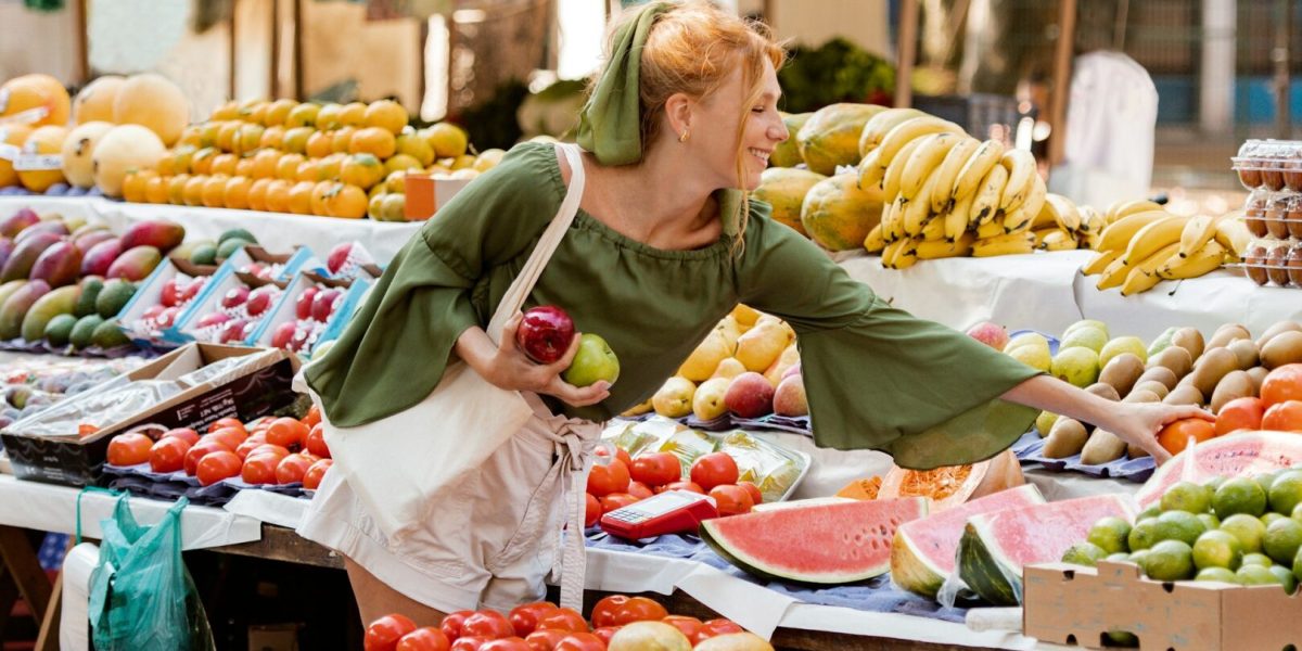 How to Choose a Produce Distributor for Your Business